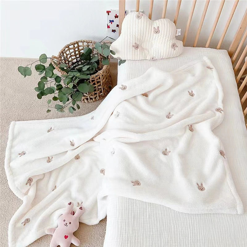 Couverture Bébé Polaire Douce – Motif Lapin