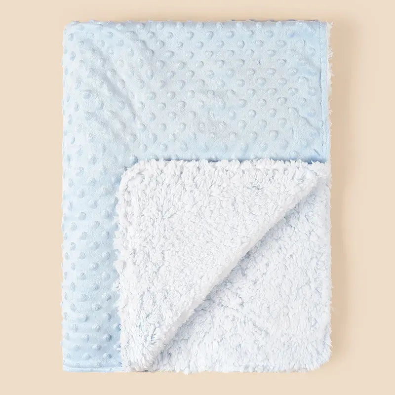 Couverture polaire bébé bleue à reliefs, modèle doux et chaud pour l’hiver