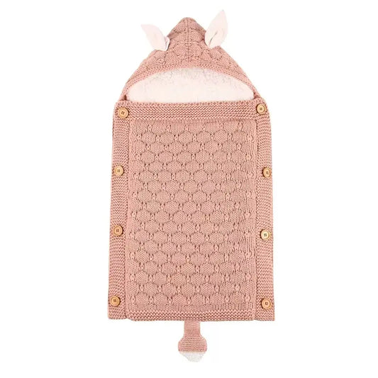 nid d’ange bébé tricot rosée oreilles boutons bois